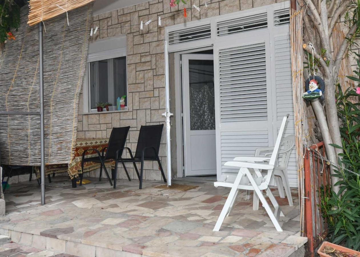 Apartmani Dora Duboka Экстерьер фото